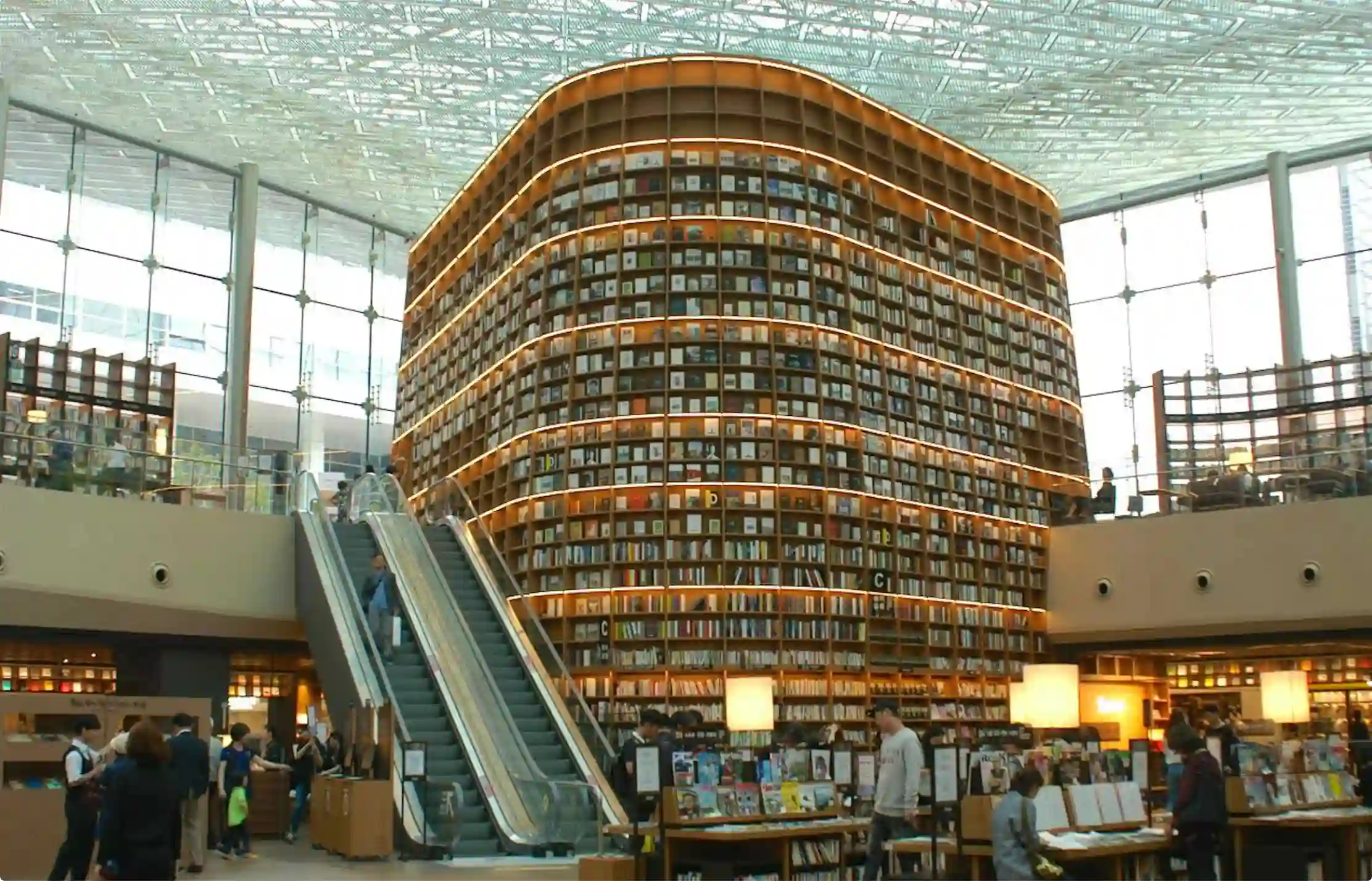Internal architecture of department store South Korea